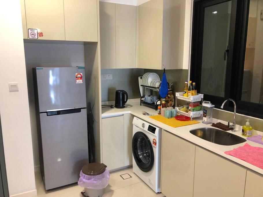 New Paradigm @1-3/4pax Apartment *